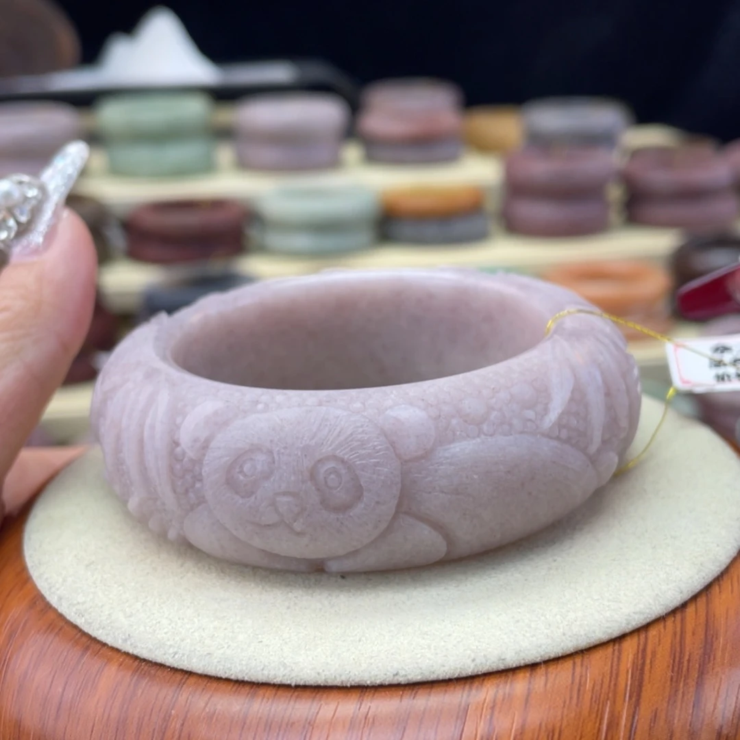 【闪购商品】石英质玉手镯未镶嵌小*子