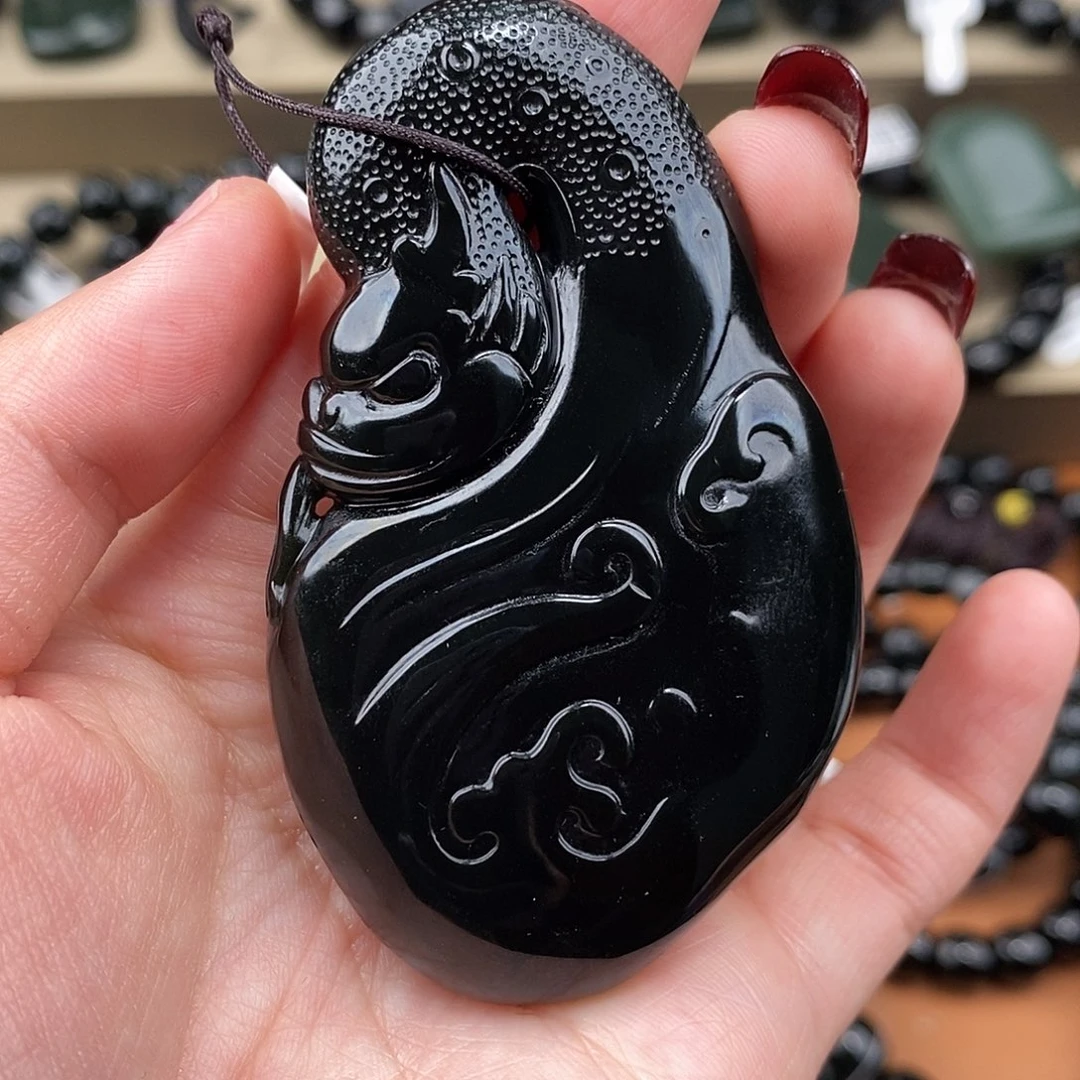 成***我和田玉未镶嵌手链