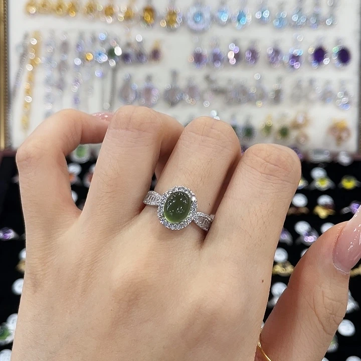 杨***月岫玉银S925镶嵌戒指