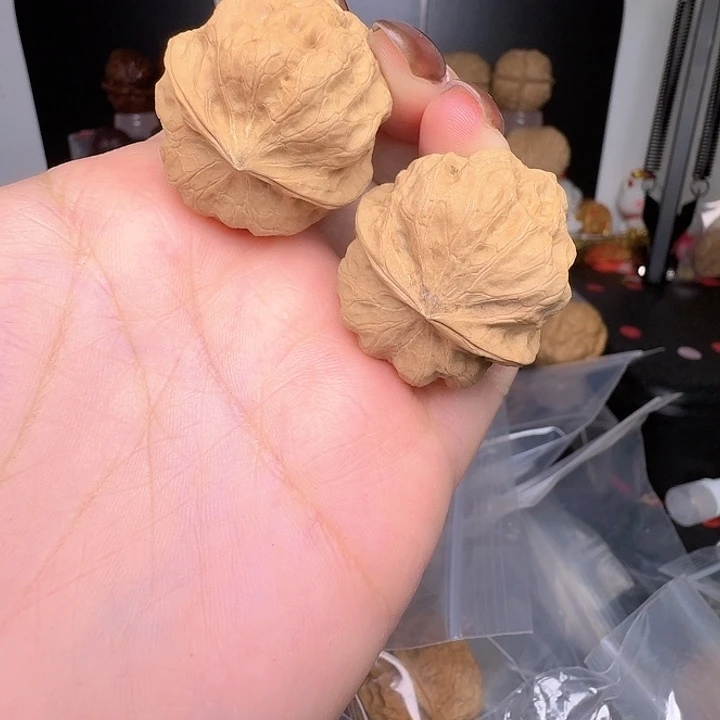 文玩核桃吊坠605号车33尺寸放漏蛙