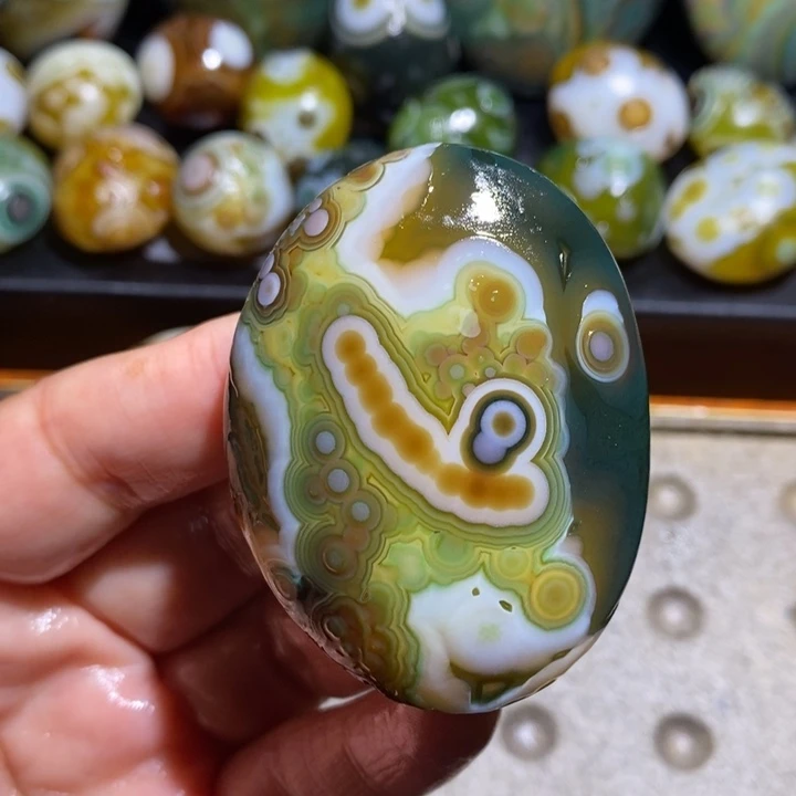 未镶嵌玛瑙/玉髓珠宝半成品102