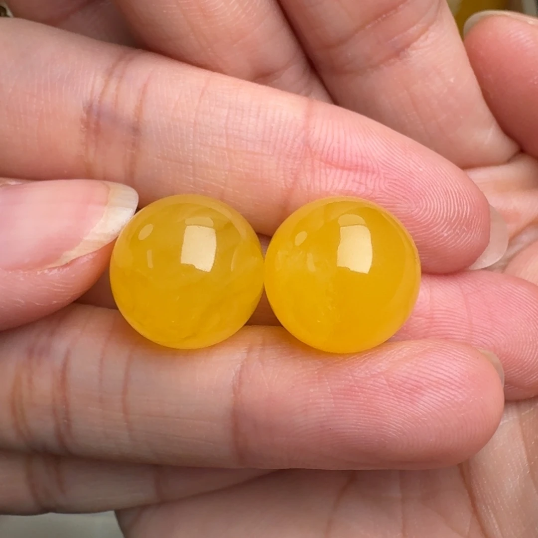 蜜蜡未镶嵌吊坠(不含链)无优化无烤色无补胶无覆膜无辐照无煮蜜