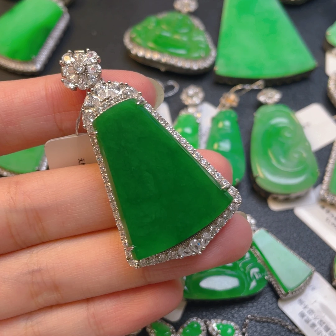 3***～翡翠银S925镶嵌颈饰