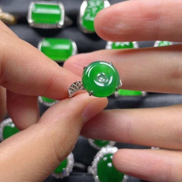 翡翠戒指银S925镶嵌