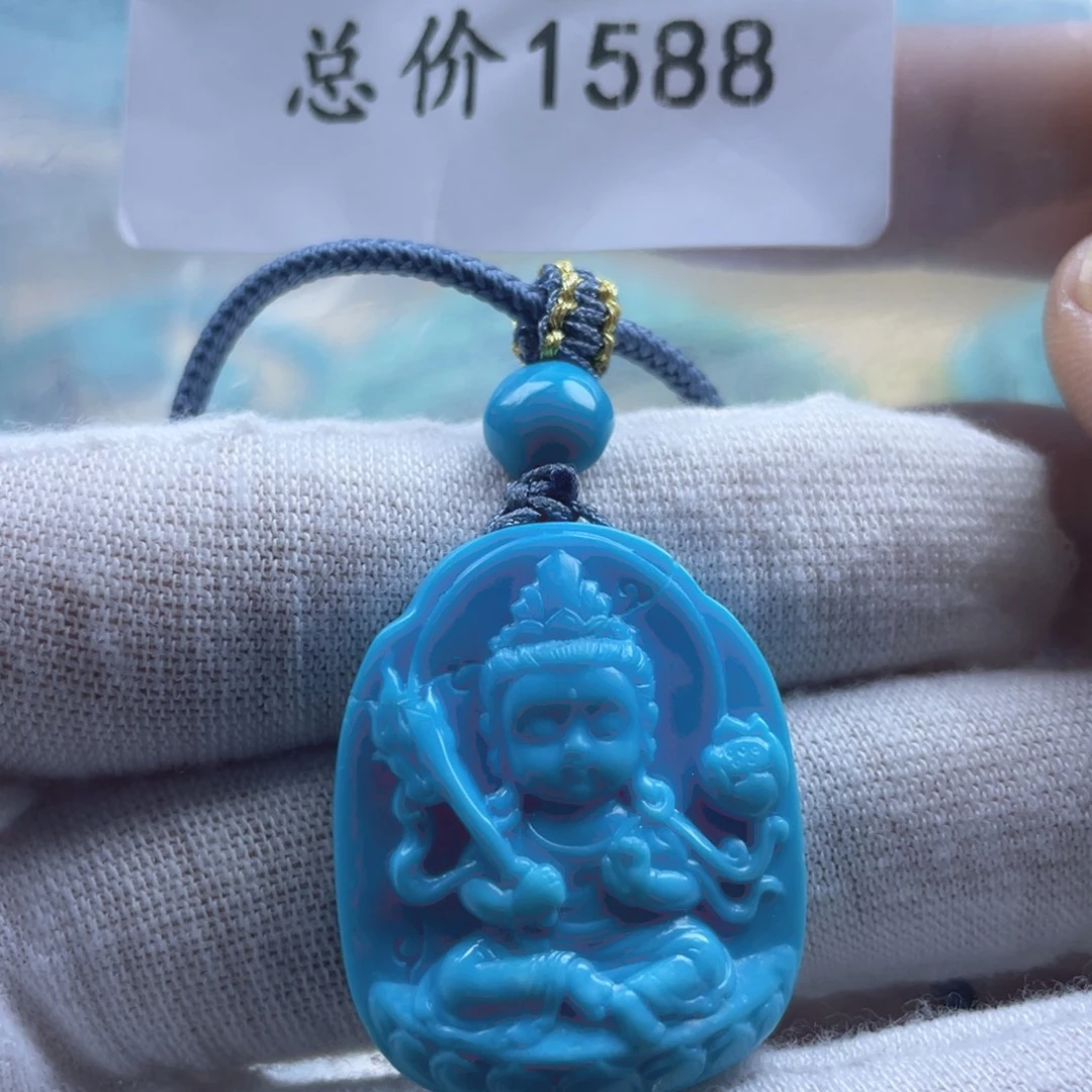 绿松石未镶嵌天然原矿绿松石雕刻件