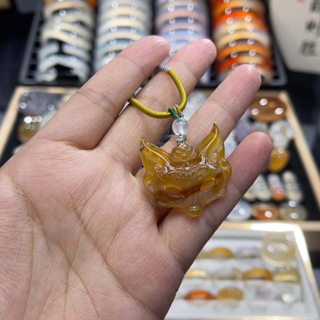 玛瑙/玉髓未镶嵌颈饰