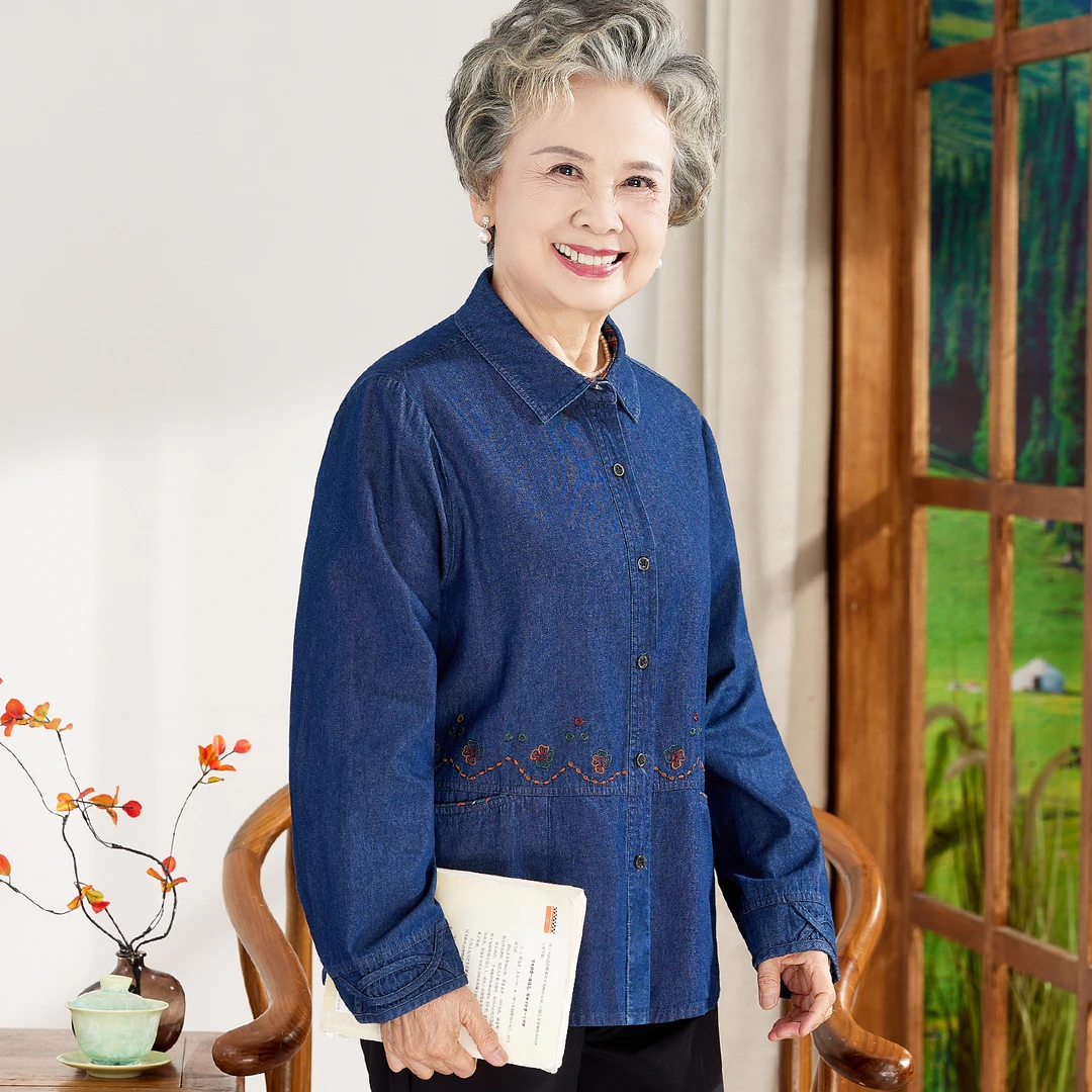 妈妈款春秋季全棉休闲宽松牛仔薄款外套老人太太衬衫奶奶100%上衣