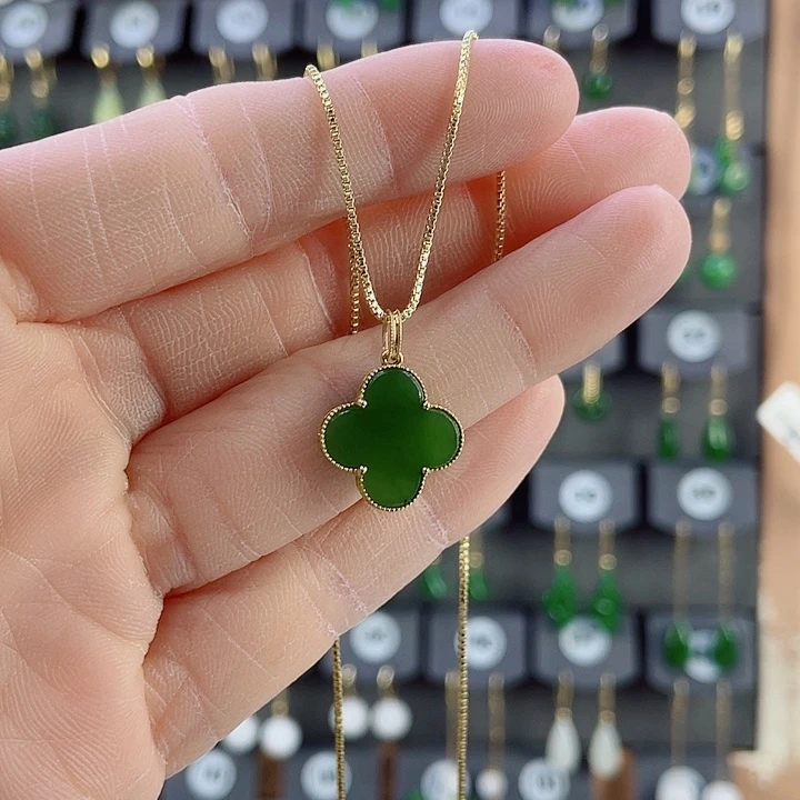 吊坠(赠链)18K金镶嵌和田玉