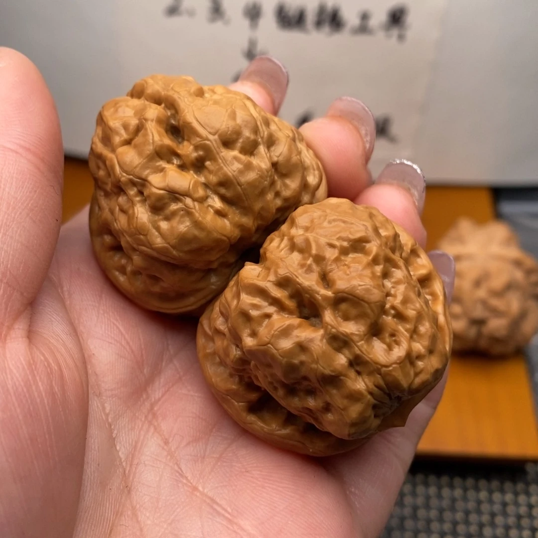 文玩核桃把件边38左右