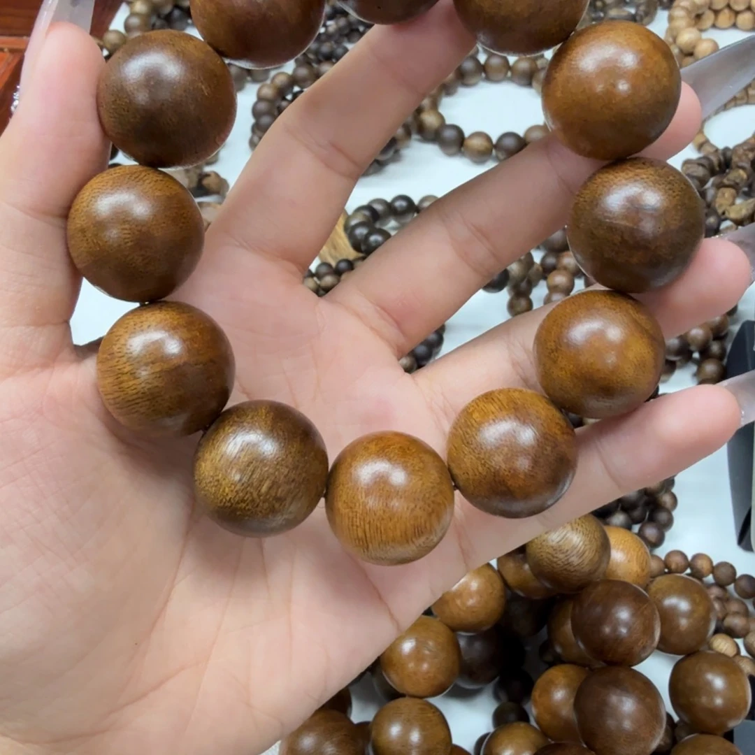 沉香碎屑沉香海南黑油格2.0大➕碎屑多样性发一