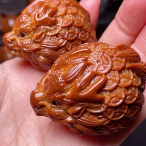 【闪购商品】手串/手链橄榄核42左右金币龙龟手球