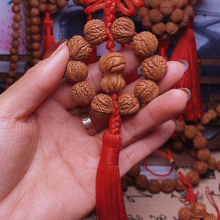 吊坠桃核龙纹桃枭