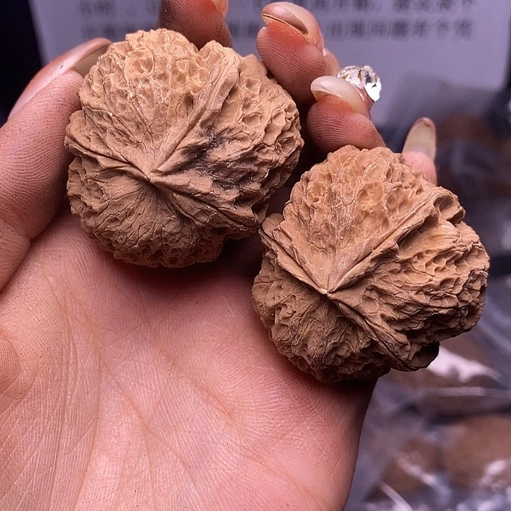 核桃云南野生铁核桃168号40mm