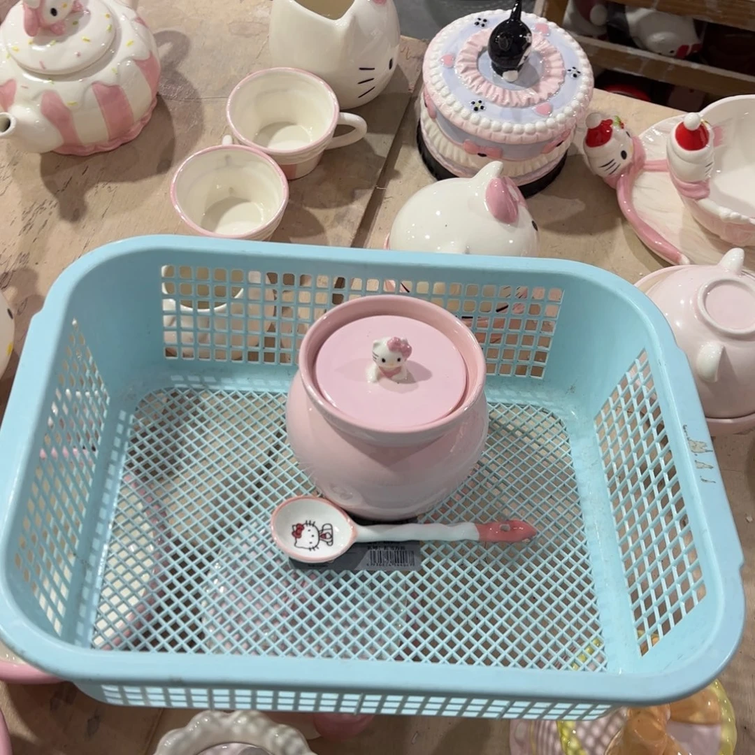 紫砂陶瓷和瓷器是在现代社会