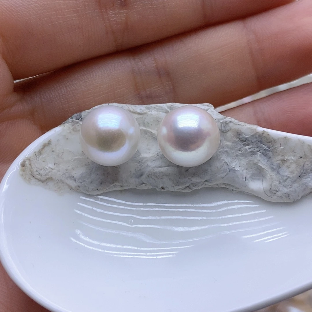 吊坠(不含链)未镶嵌淡水珍珠一****?