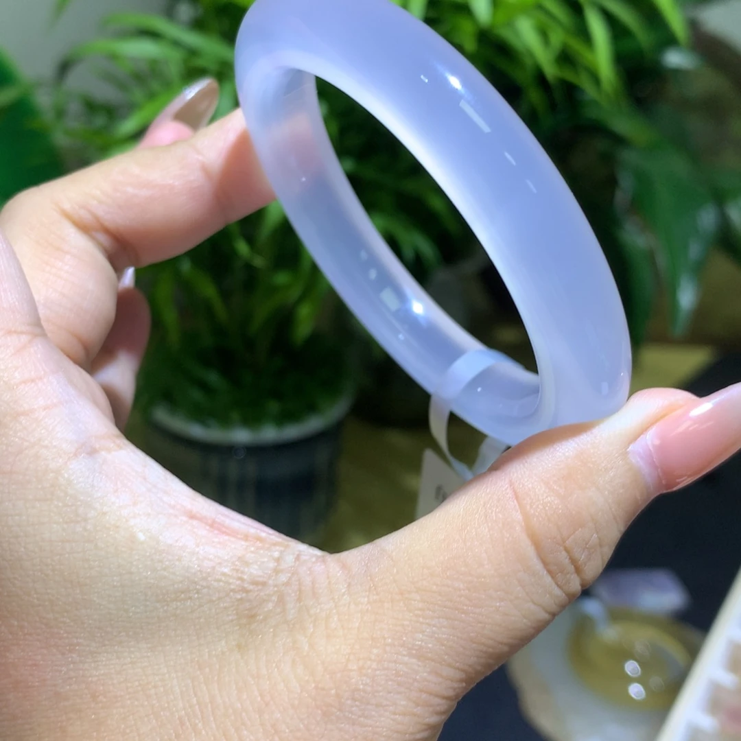 玛瑙/玉髓未镶嵌手镯白冰紫卡9厚