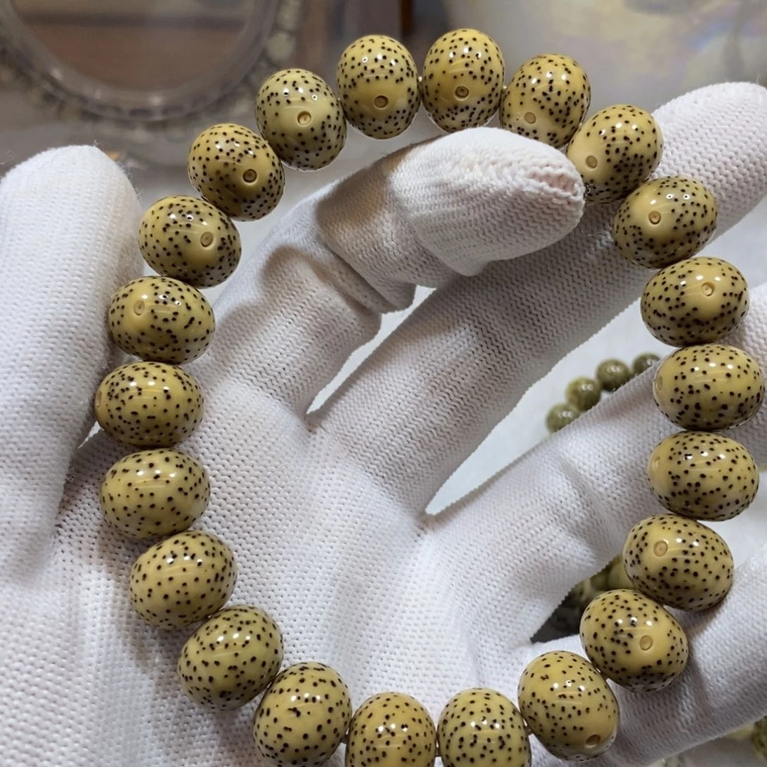 星月菩提手串二*巴石玉13苹果