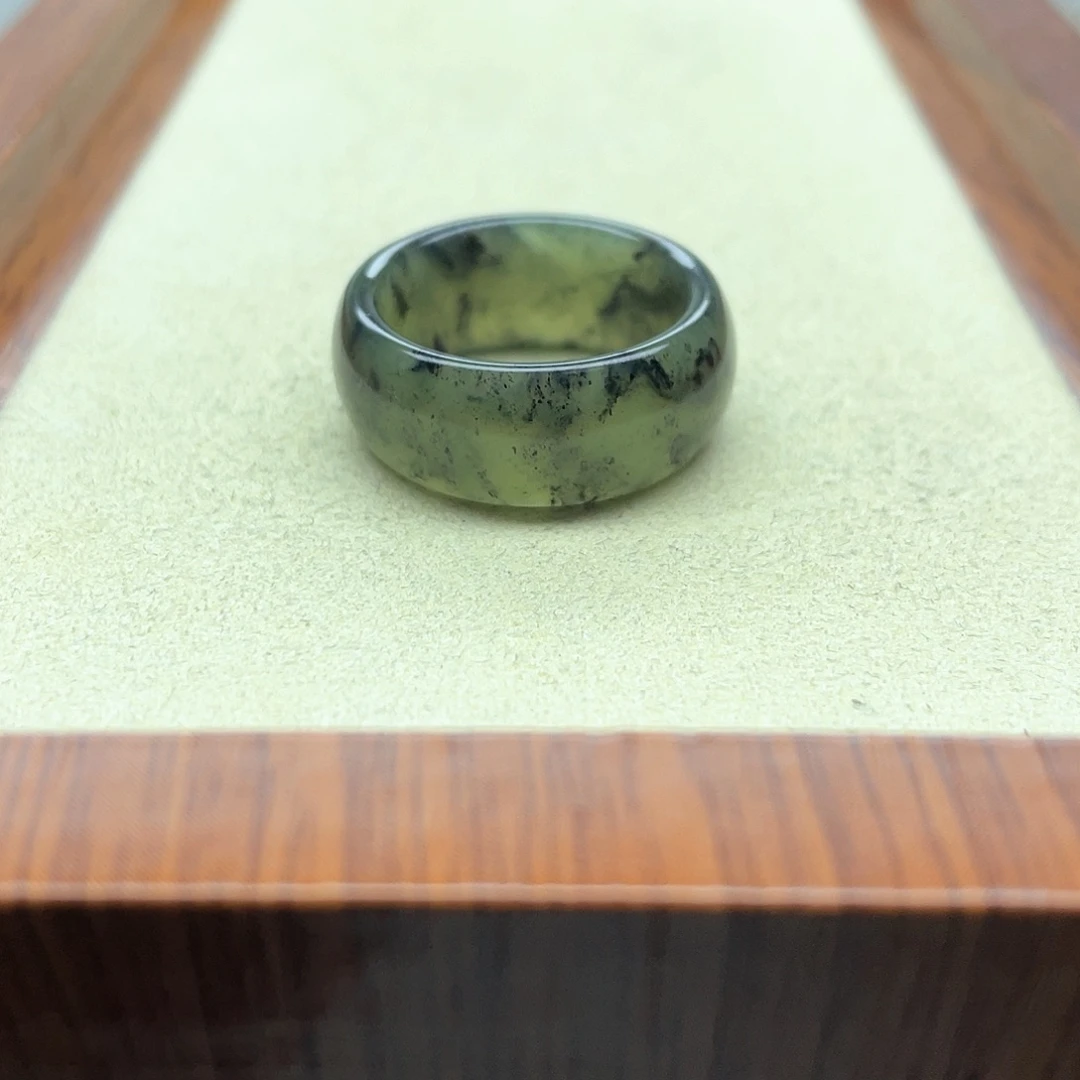 未镶嵌戒指和田玉50青花轮胎20号