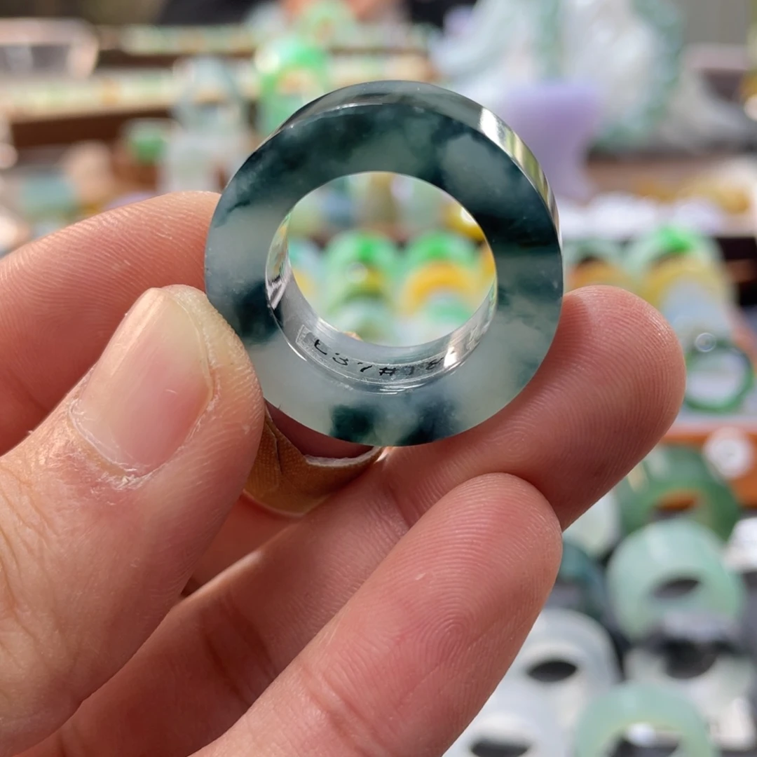 定制翡翠未镶嵌沐****翡翠
