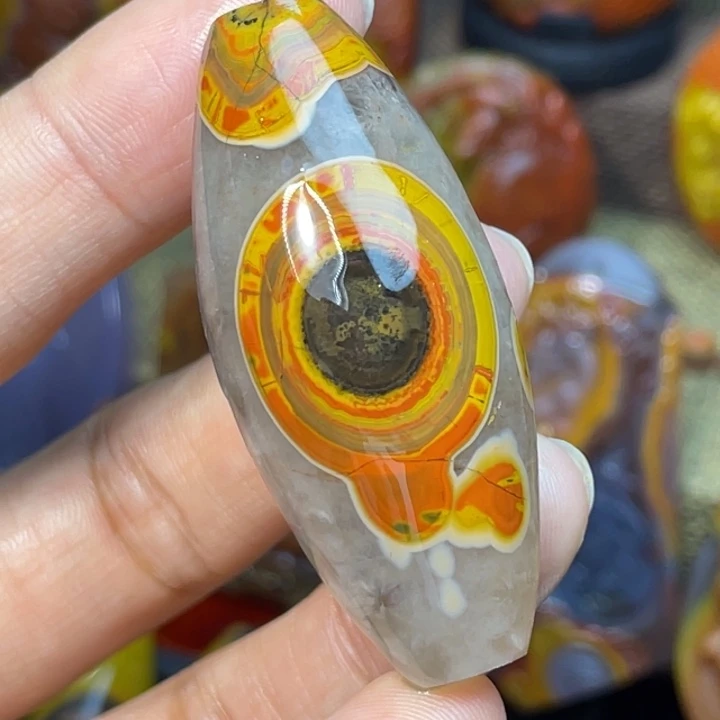 玛瑙/玉髓未镶嵌珠宝奇石象形金龟天珠2999