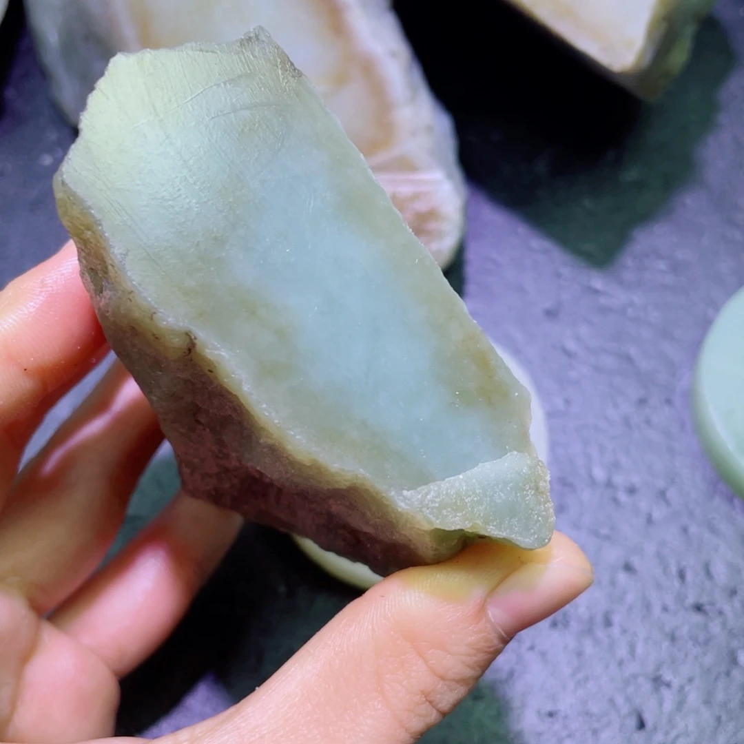 和田玉未镶嵌珠宝半成品