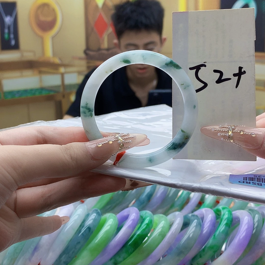 翡翠未镶嵌手镯nn