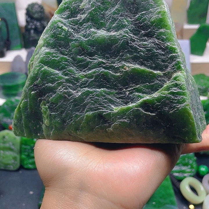 和田玉未镶嵌珠宝半成品