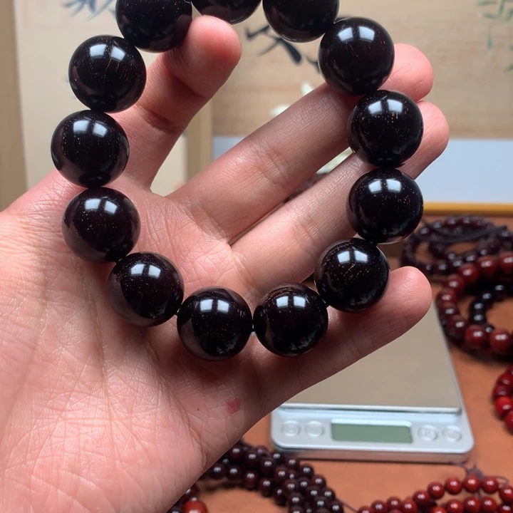 ****檀香紫檀（小叶紫檀）