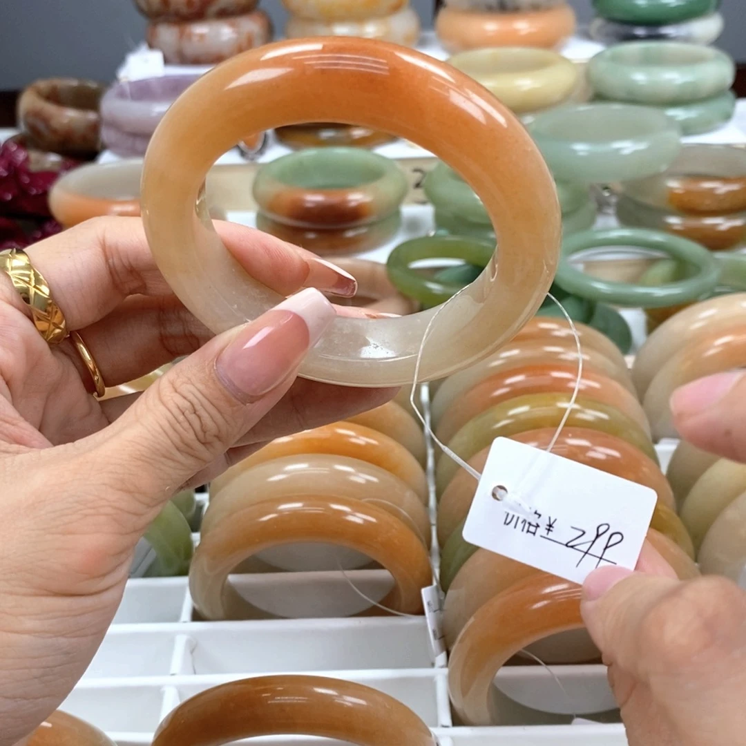 石英质玉手镯未镶嵌暖*