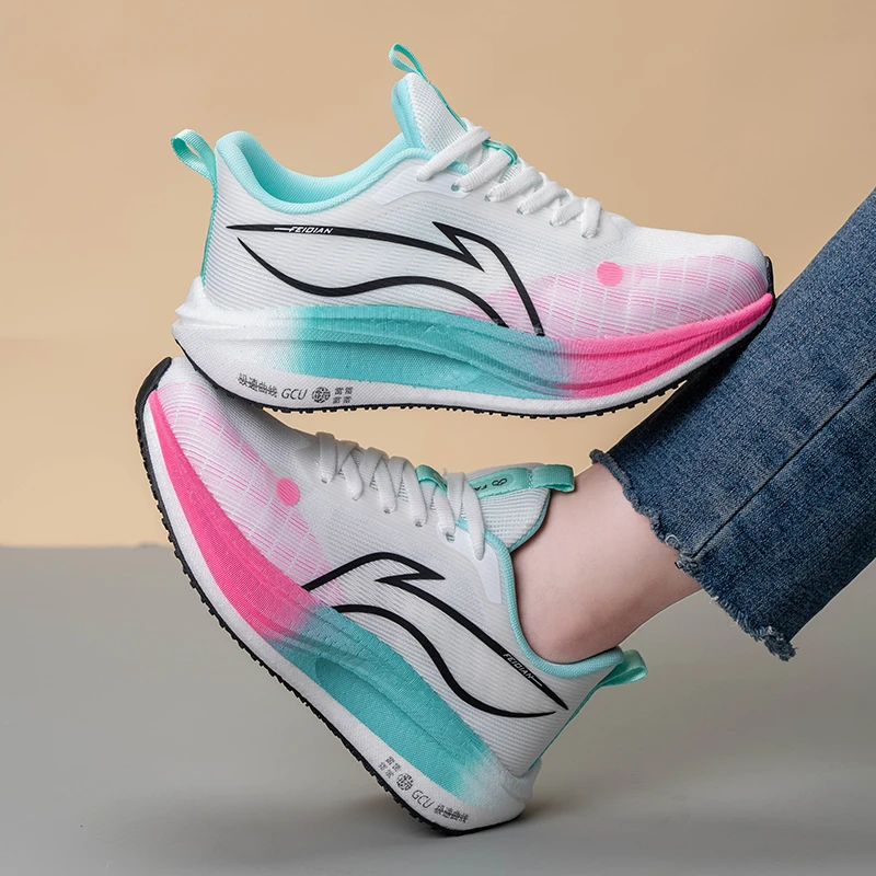 【劲步运动】北极冰丝莱卡真爆底米其林轮胎防滑抗扭板运动跑鞋2509