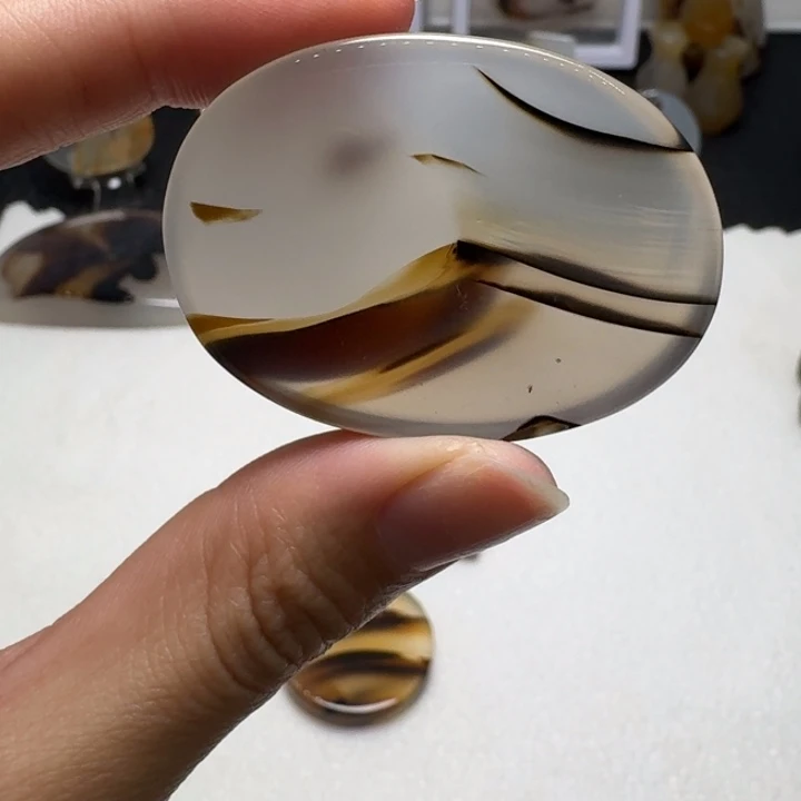 玛瑙/玉髓未镶嵌珠宝奇石