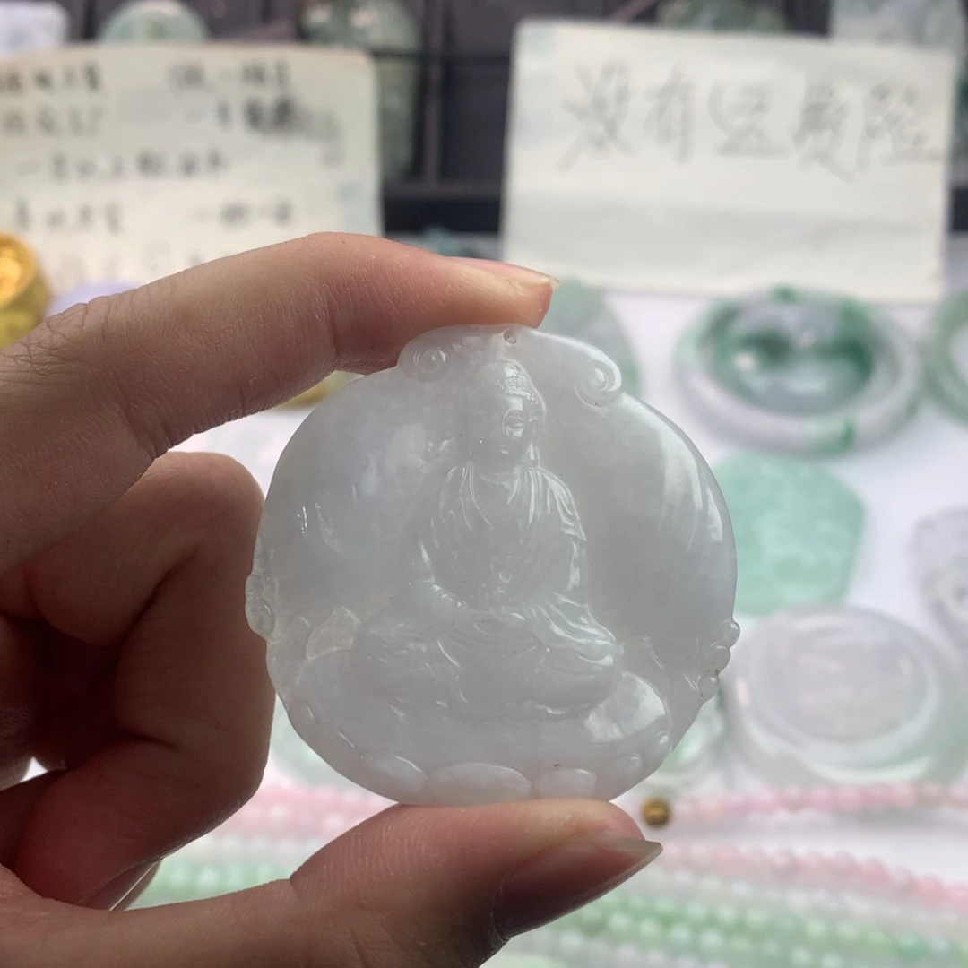 翡翠颈饰未镶嵌一