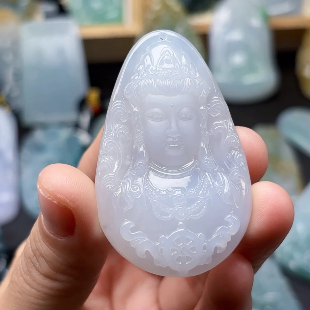 阳***孩翡翠未镶嵌颈饰观音