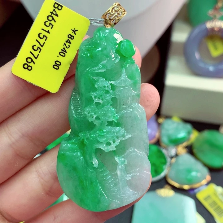 翡翠18K金镶嵌吊坠(不含链)