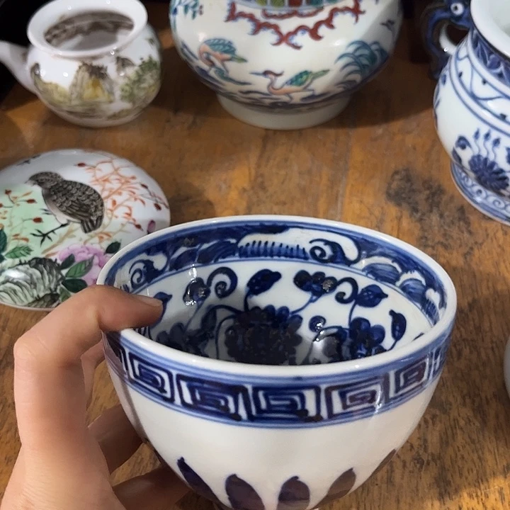 摆件青花半枝莲瓷器