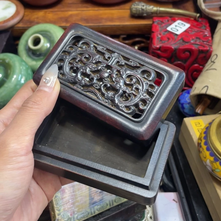 端景台紫檀木类木