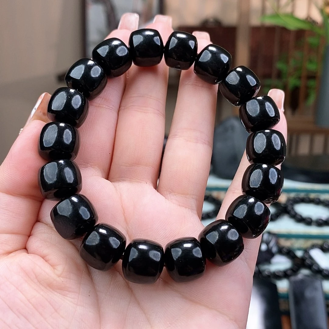 手串未镶嵌和田玉返*