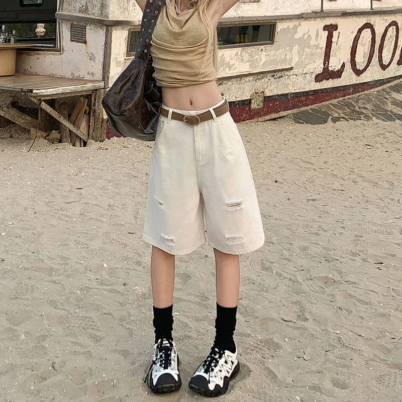 韩版白色破洞设计感阔腿牛仔短裤外穿2025夏季高腰宽松舒适五分裤