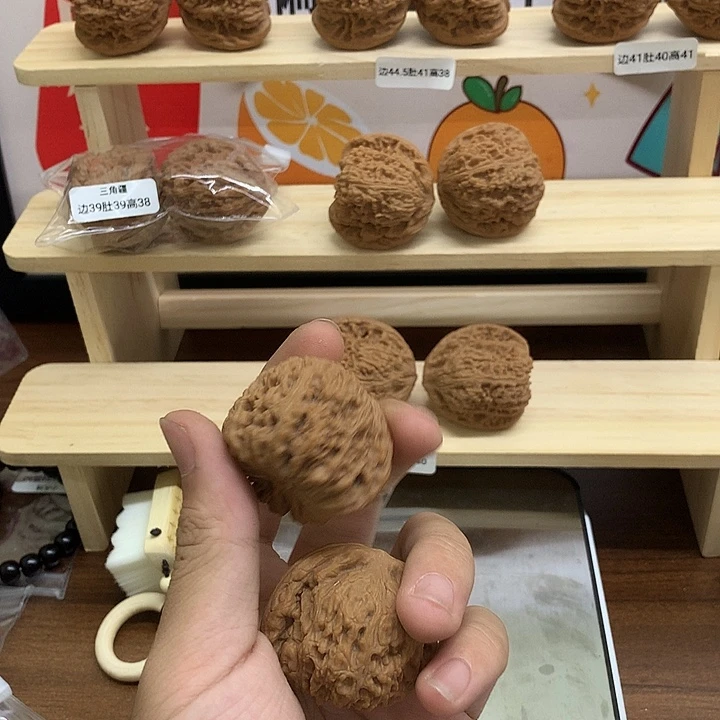 卖***度吊坠文玩核桃福利