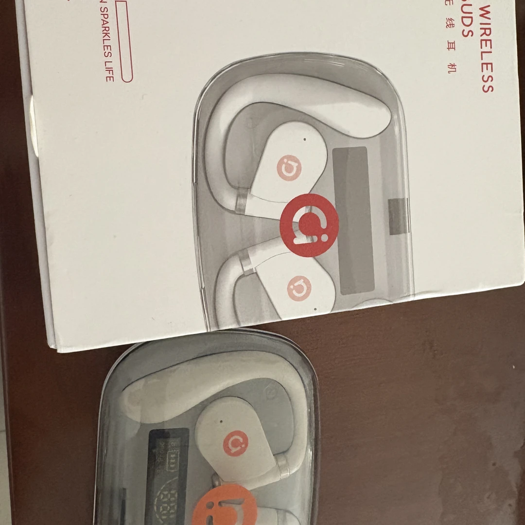 9新某华某硕大挂耳