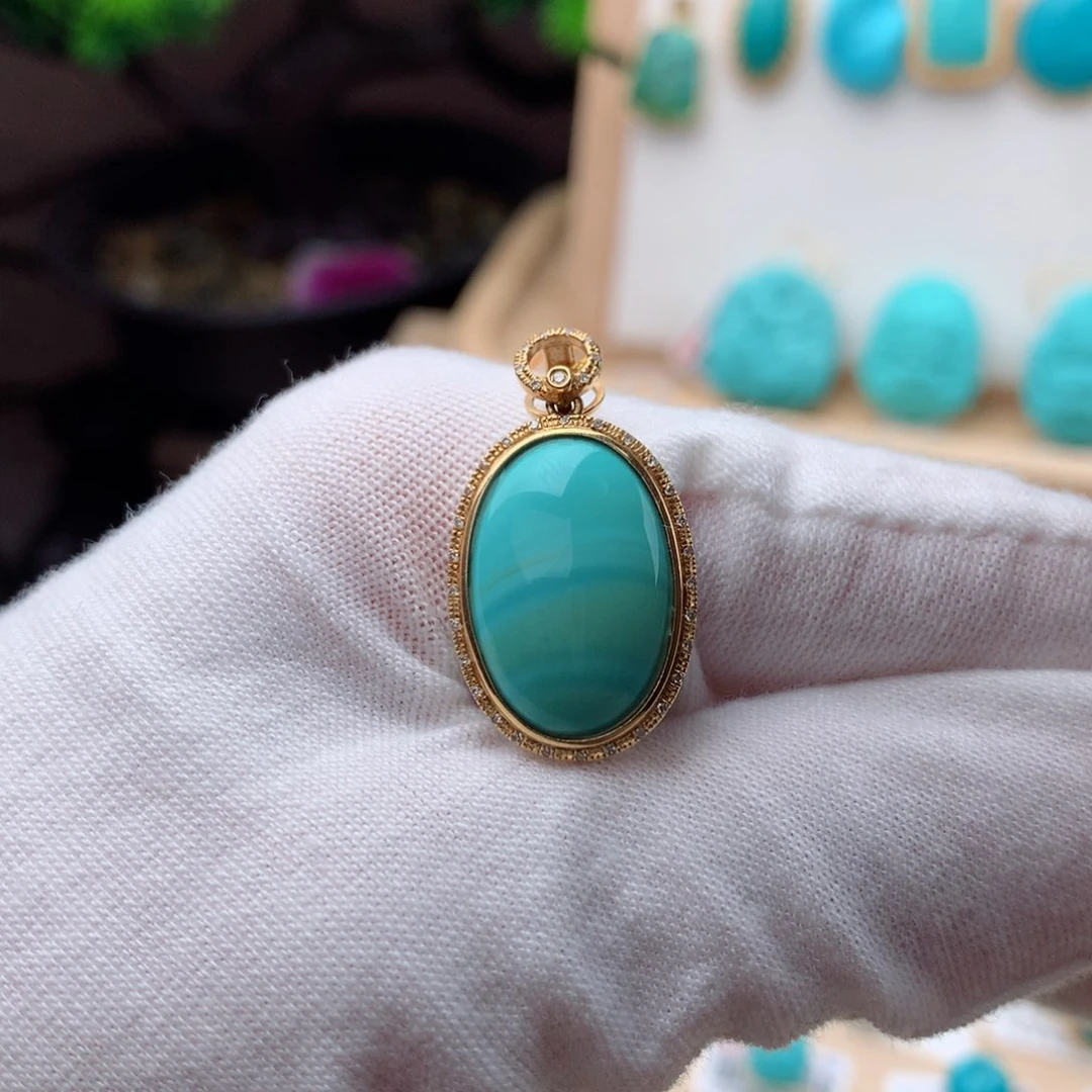 绿松石珠宝奇石18K金镶嵌