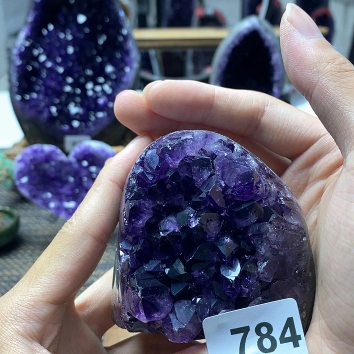 未镶嵌大型摆件（非配饰）水晶