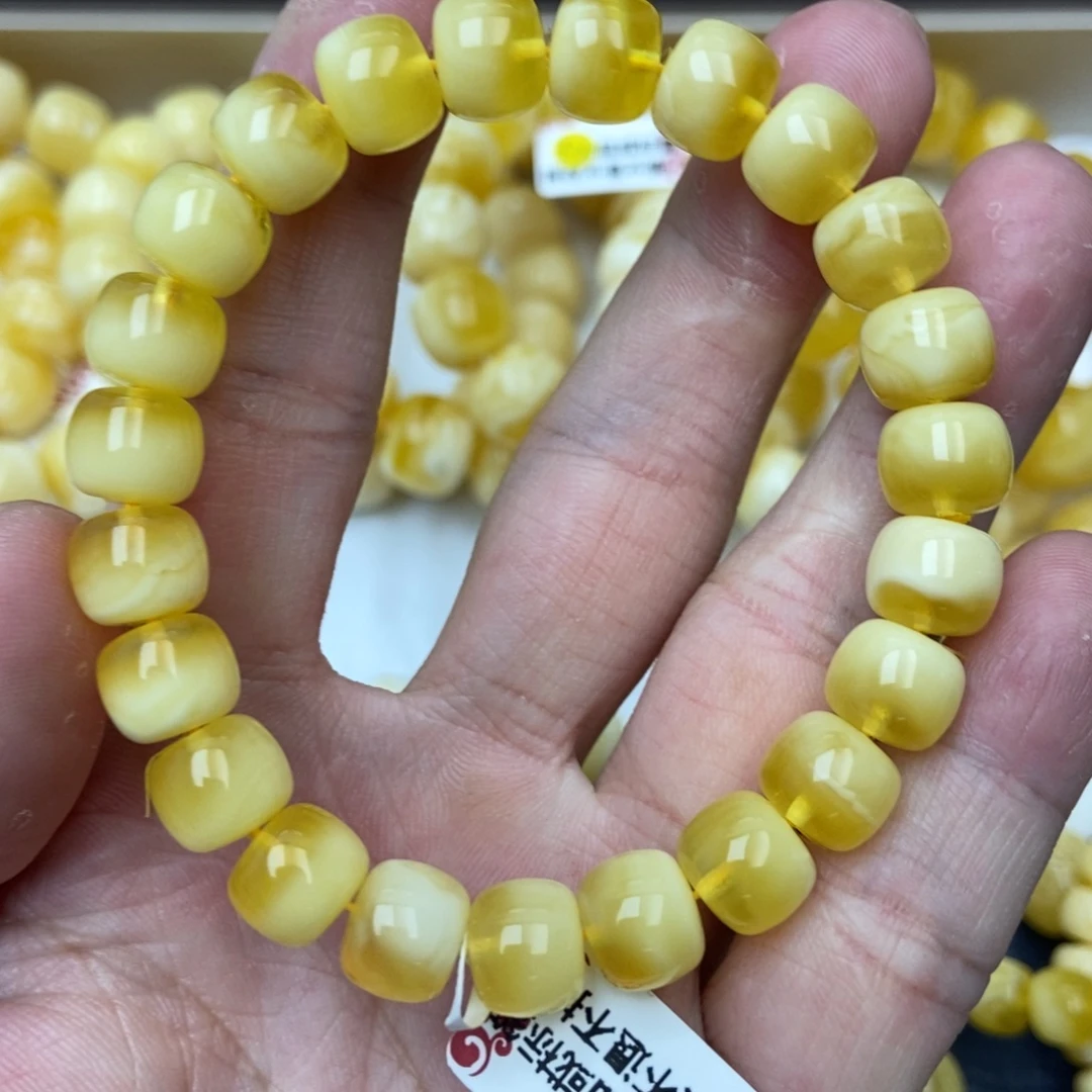 琥珀未镶嵌珠宝奇石8