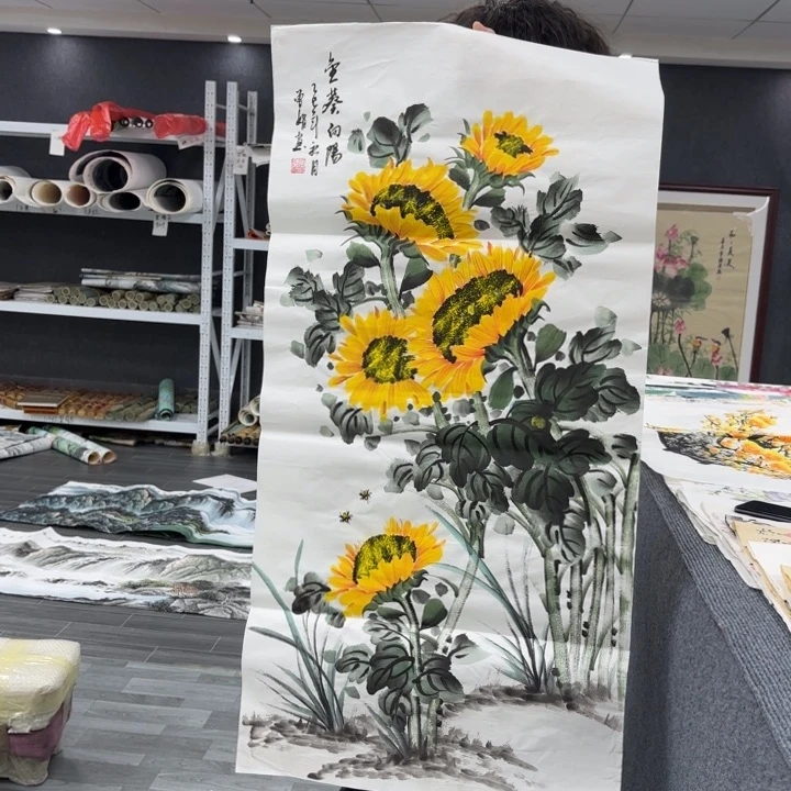 字画等多种形式的艺术作品和