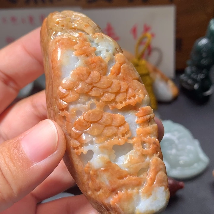 翡翠未镶嵌颈饰保真天然A货翡翠