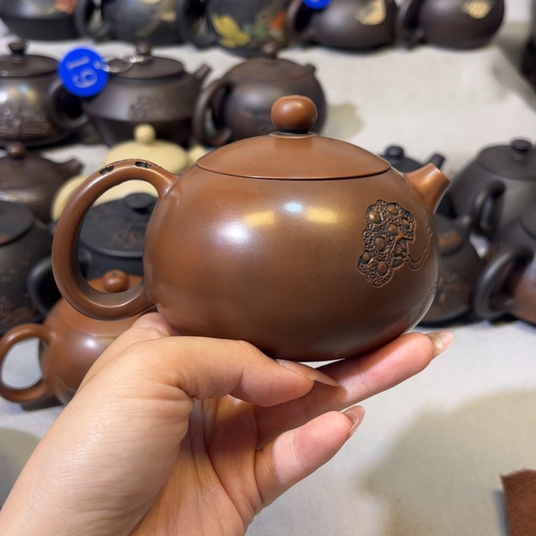 【闪购商品】o**n红泥 浮雕莲蓬 容量 260c c
