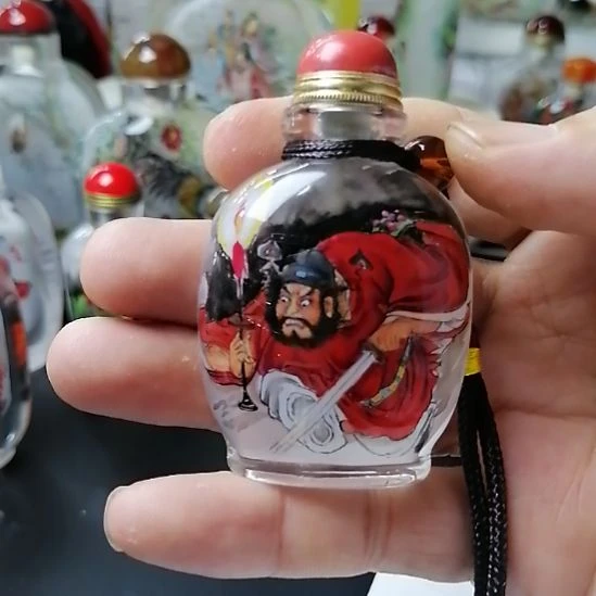 魔***桀有机玻璃内画鼻烟壶