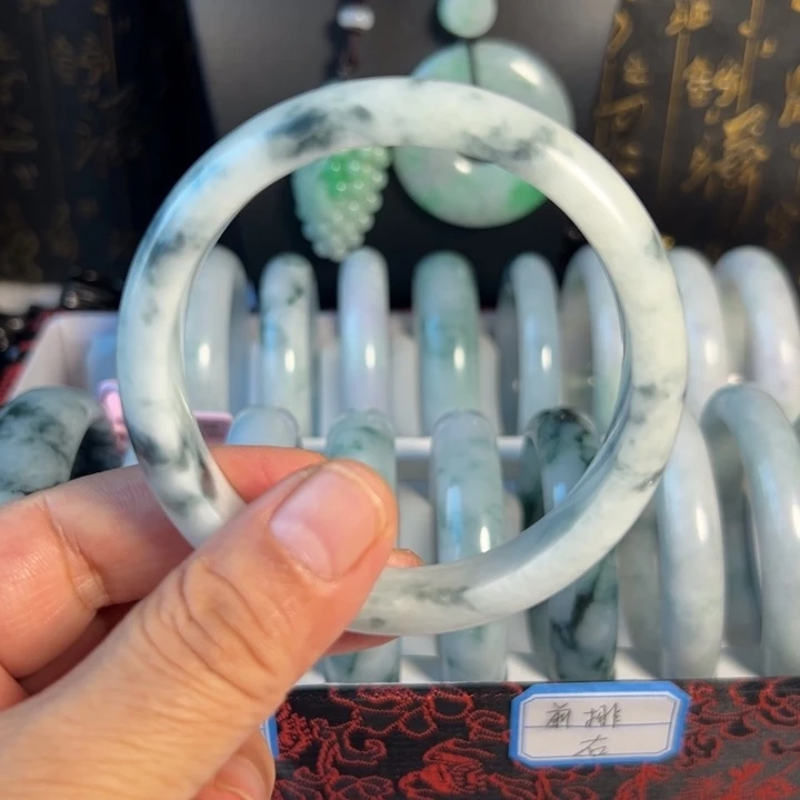 翡翠未镶嵌手镯天然