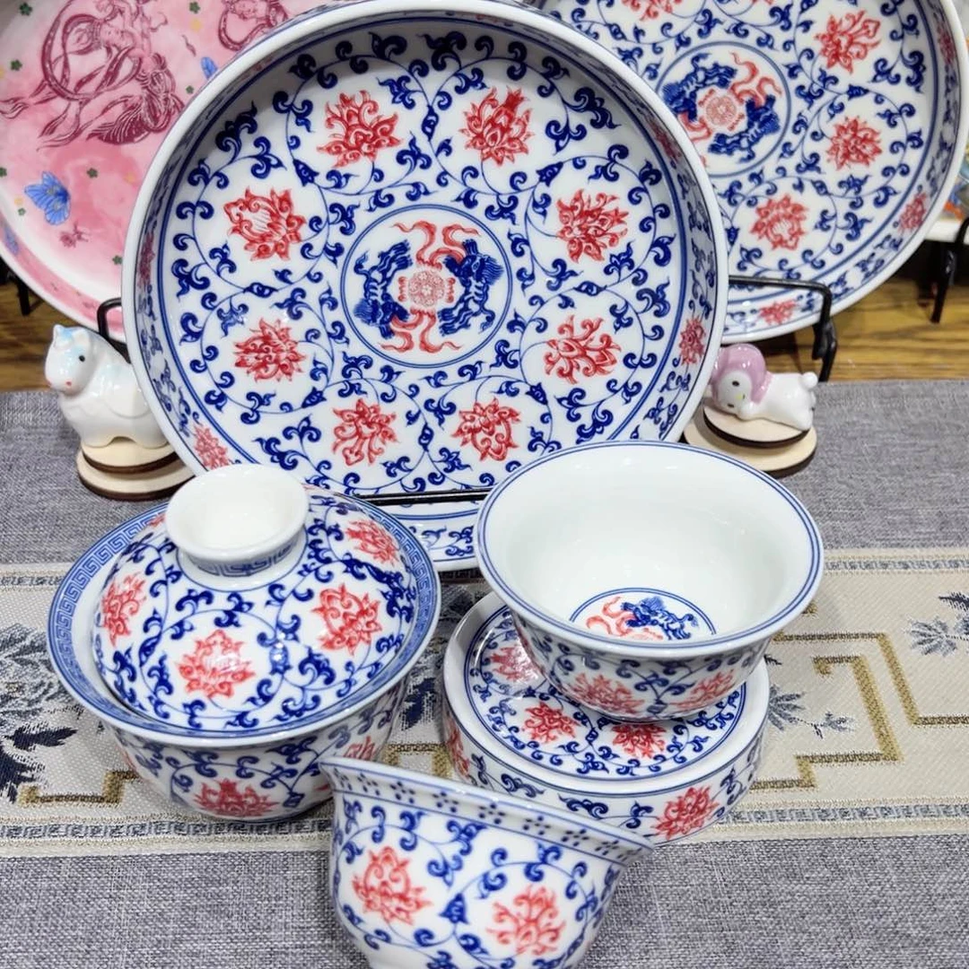 景德镇市和上海浦东国际会展览中心