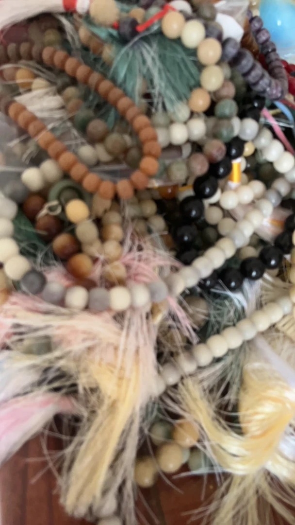 随机发一条 手串 念珠 不限大小 颜色 材质